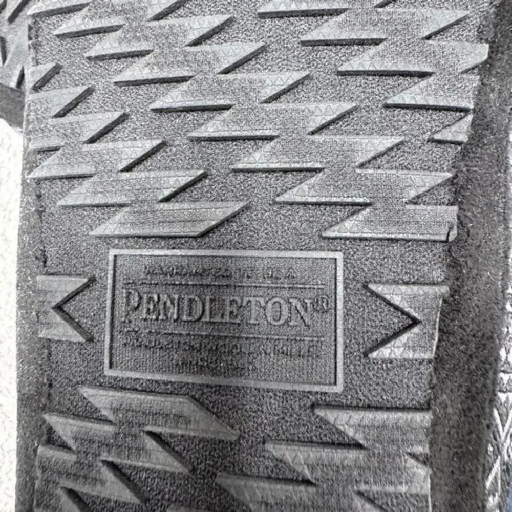 Pendleton Shoes Mens Size 9 Fleece Slippers‎ House Indoor Comfort PMF19R06